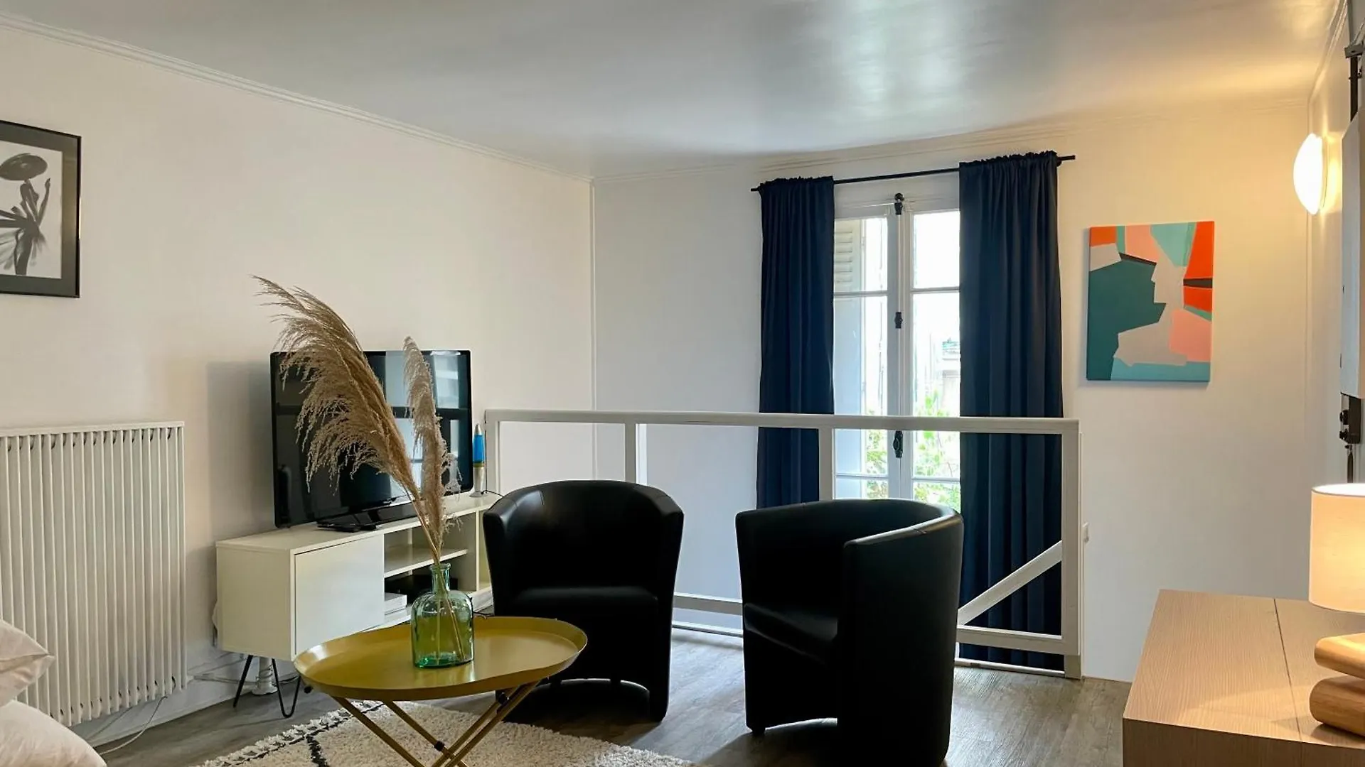 Elegant Triplex - Tour Eiffel Invalides Apartment Paris