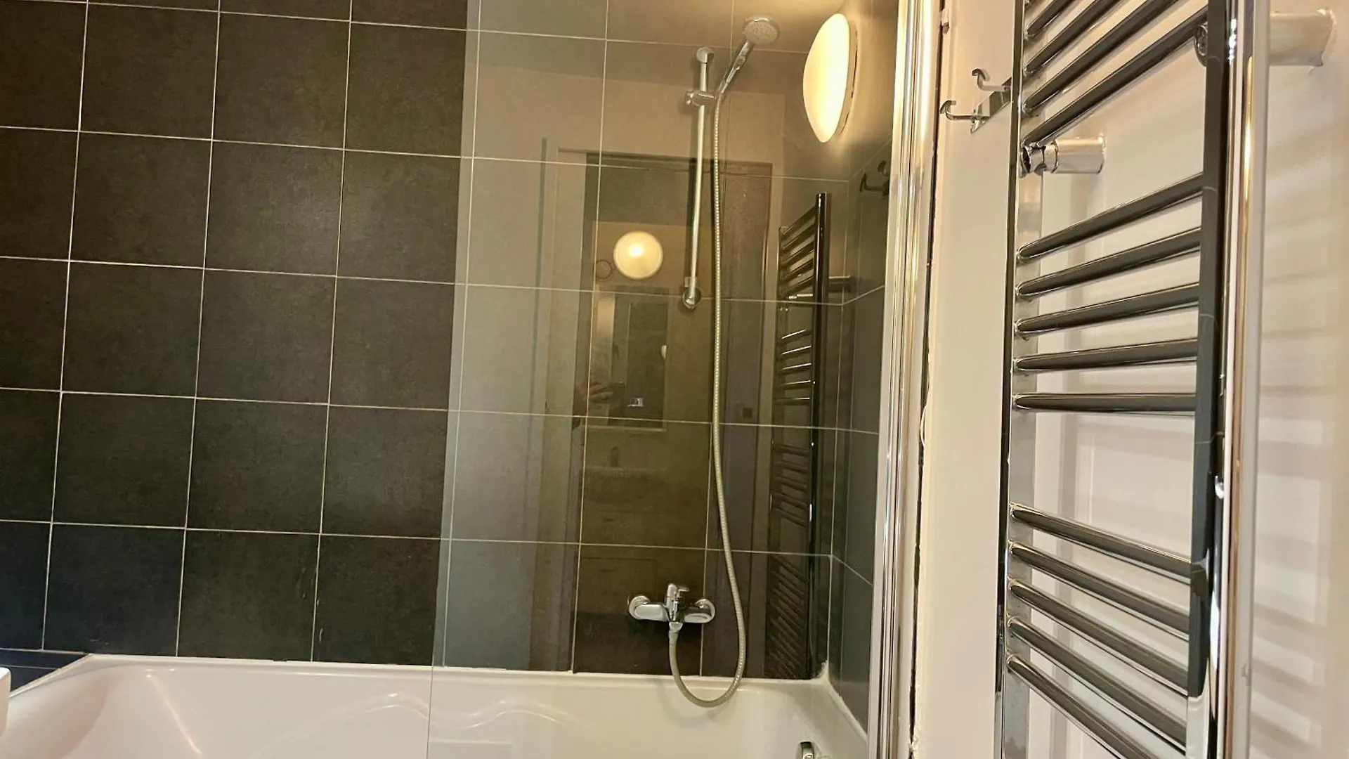 Elegant Triplex - Tour Eiffel Invalides Apartment Paris