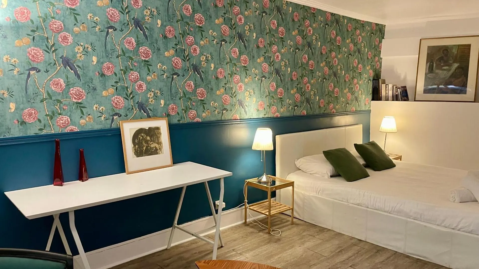 Elegant Triplex - Tour Eiffel Invalides Apartment Paris 0*,